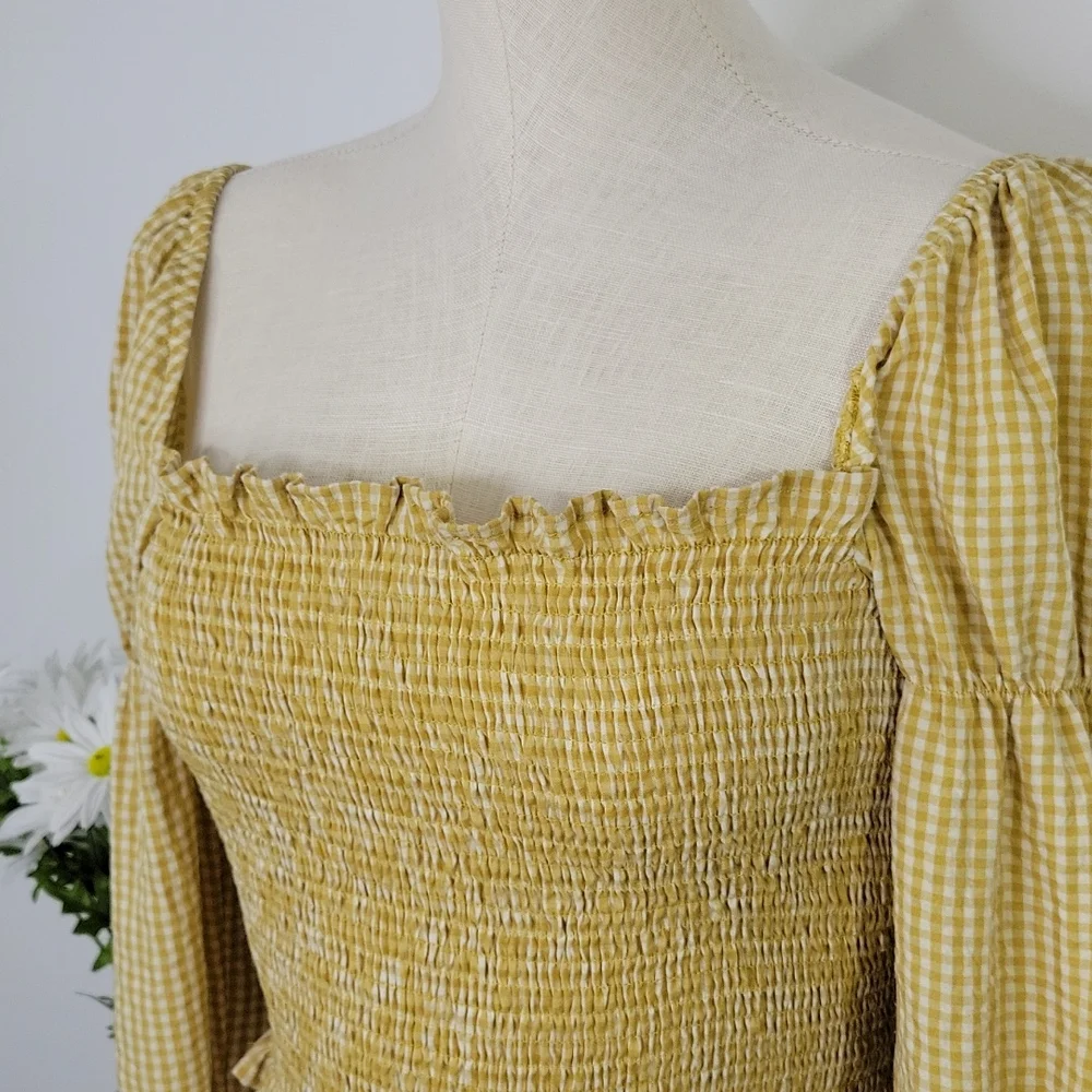 Urban Outfitters Shirred Peasant Cropped Top SZ S - Picture 2 of 10